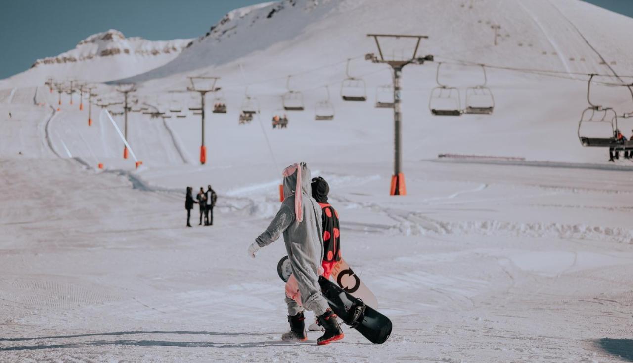 Ski Heaven 구다우리 외부 사진